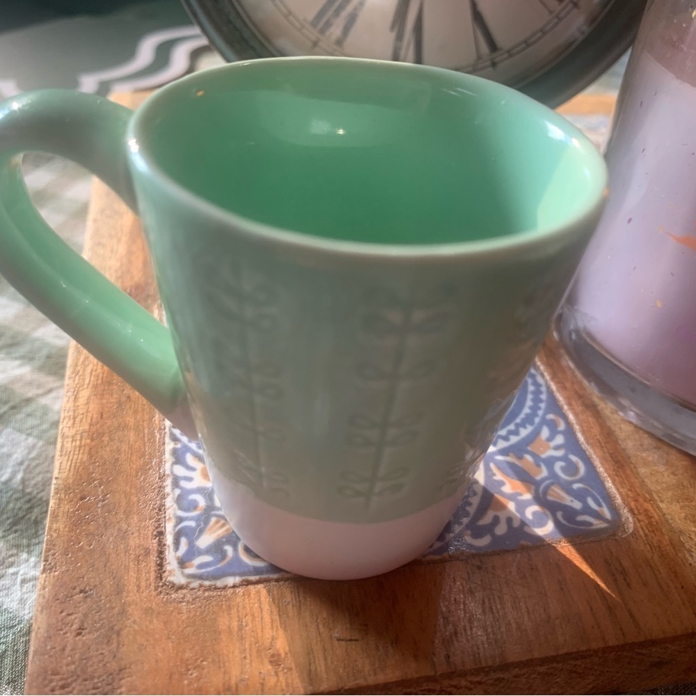 Elegant Green Ceramic Coffee Mug